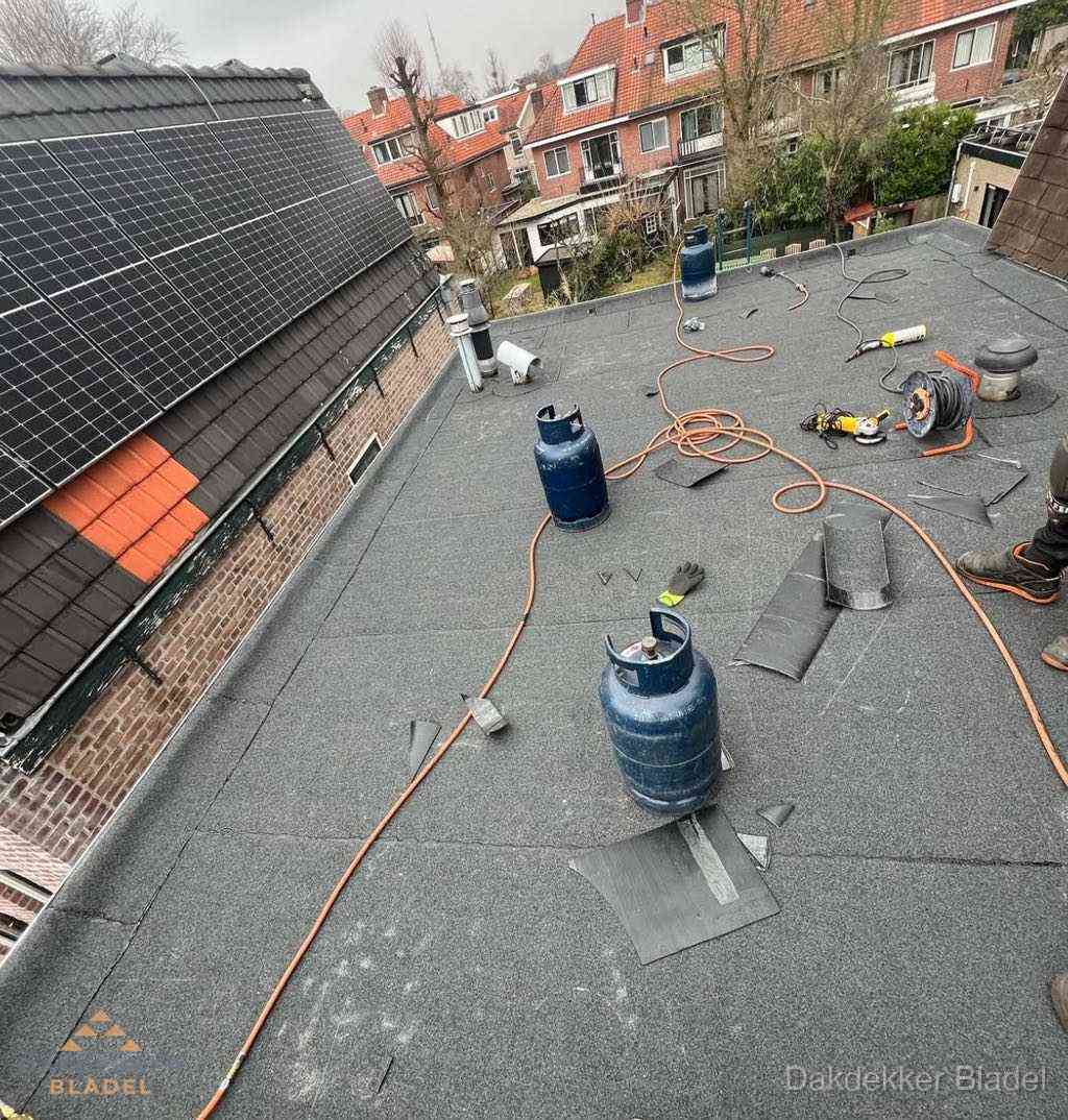 Daklekkage Repareren Bladel Daklekkage Repareren Bladel